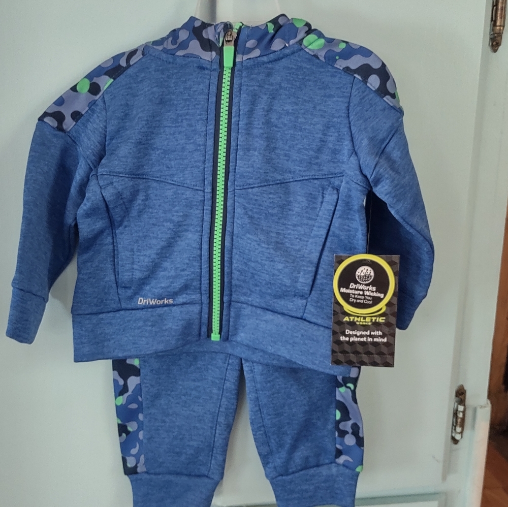 Baby bout athletic suit